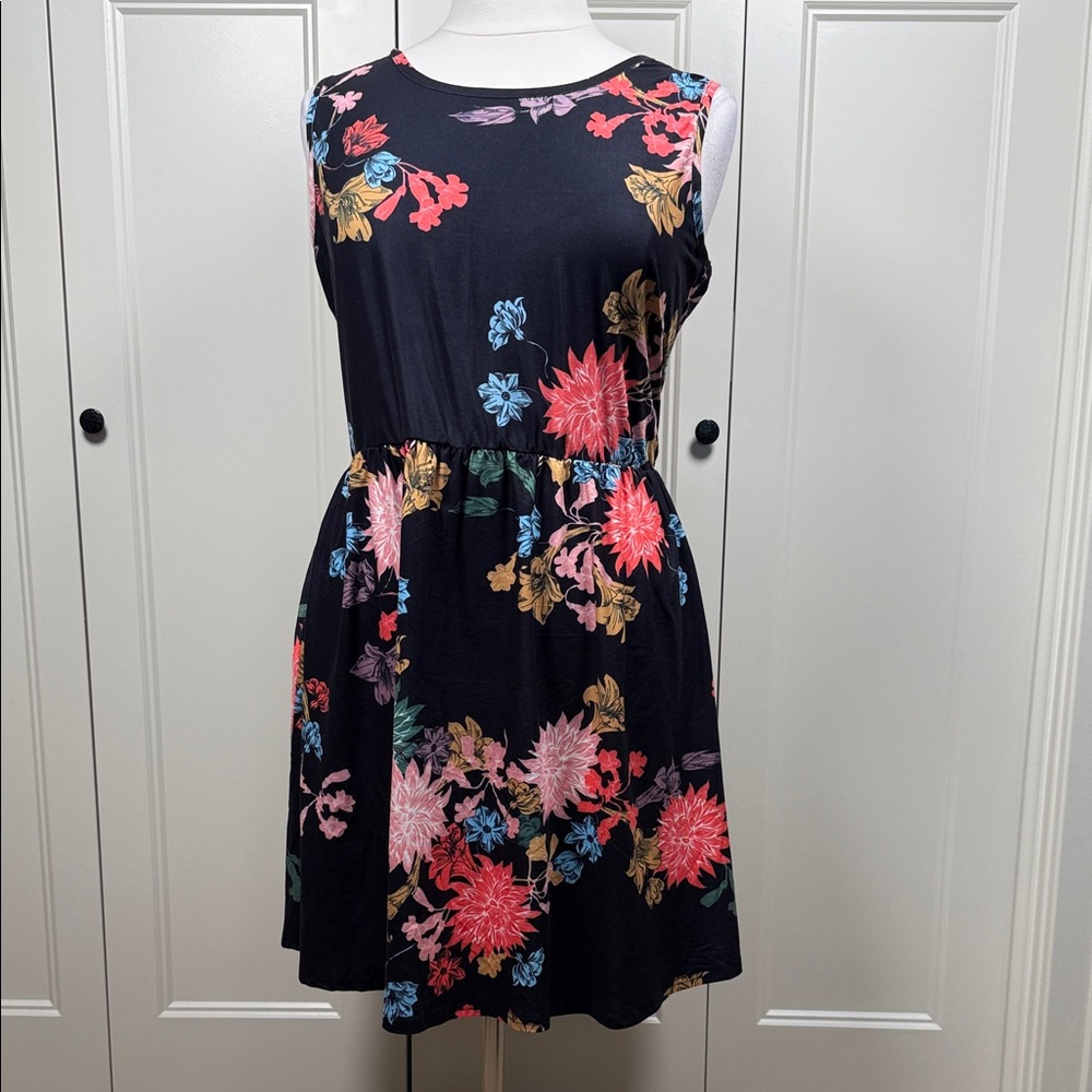 Simple Fun Floral Sleeveless Mini Dress